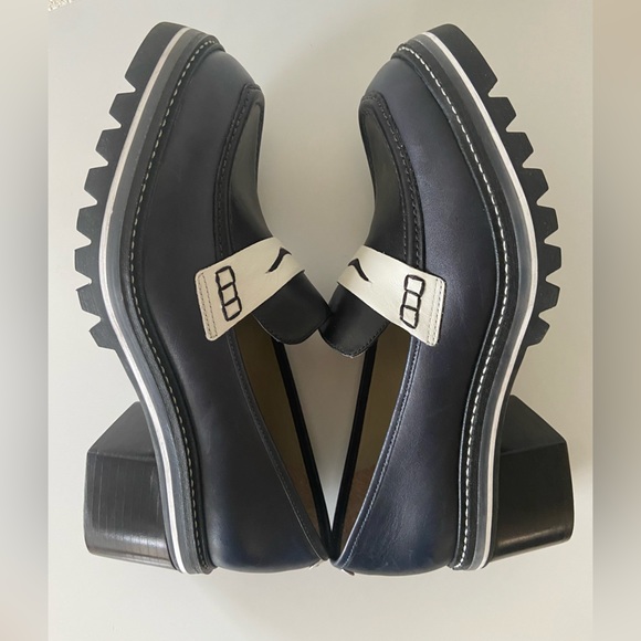 Bernardo Shoes Loafer Navy White Leather Sz 9.5 - Picture 3 of 7